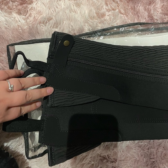 Auken black sued Half Chaps- MEDIUM - Picture 5 of 7